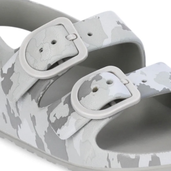 Wonder Nation Toddler Boys Gray Camo EVA 2 Buckle Sandals Size 9/10 NEW - Picture 3 of 7